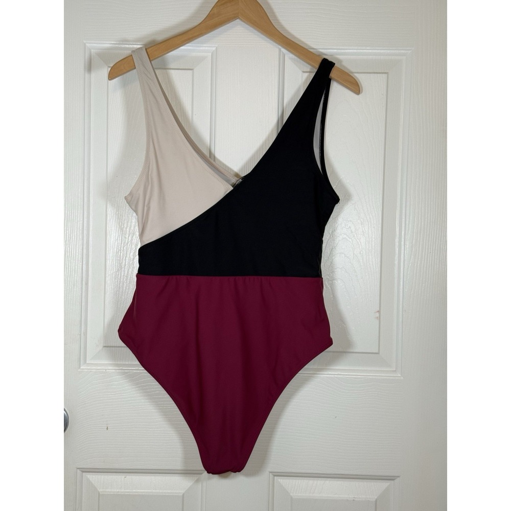 Colorblock 1 Piece Swimsuit‎ XL Cream Black Red  Unbranded Resort Vacation